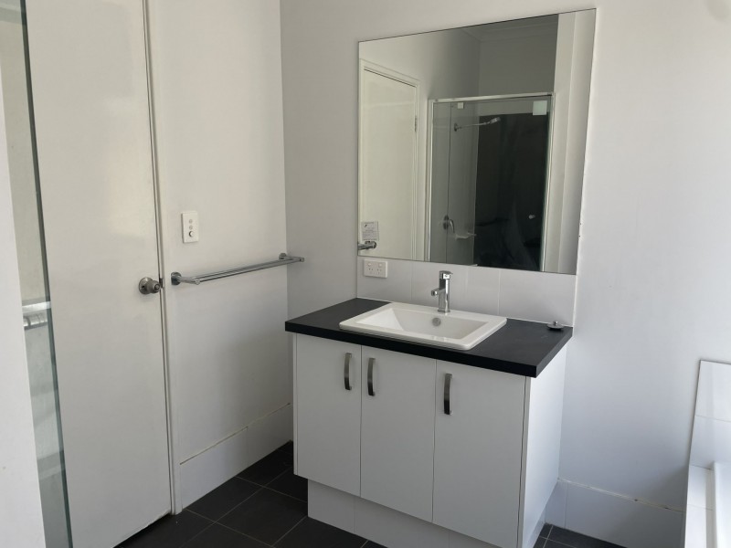 94a Westfield Road, Kelmscott WA 6111