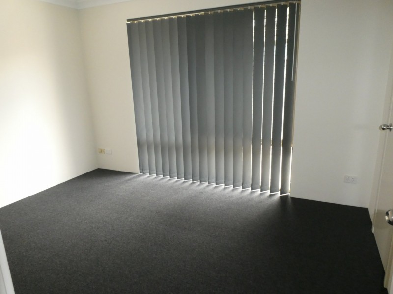 8 Kidman Court, Thornlie WA 6108