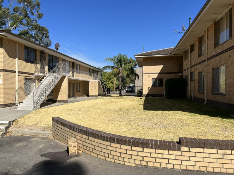 Unit 14/2148 Albany Highway, Gosnells WA 6110