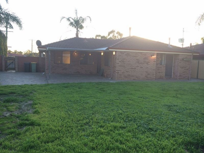 20 Mistletoe Drive, Huntingdale WA 6110