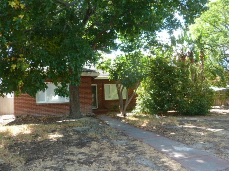 30 Bernice Way, Thornlie WA 6108