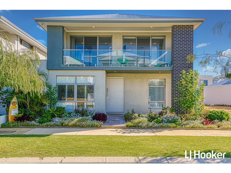 19 Wanstead Street, North Coogee WA 6163