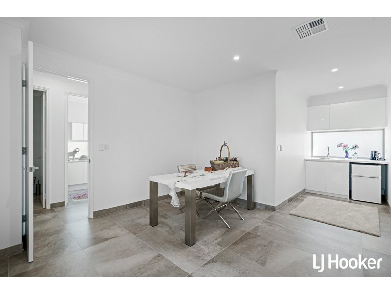 19 Wanstead Street, North Coogee WA 6163