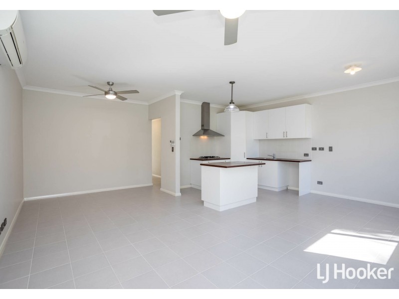 38 Cedar Way, Maddington WA 6109