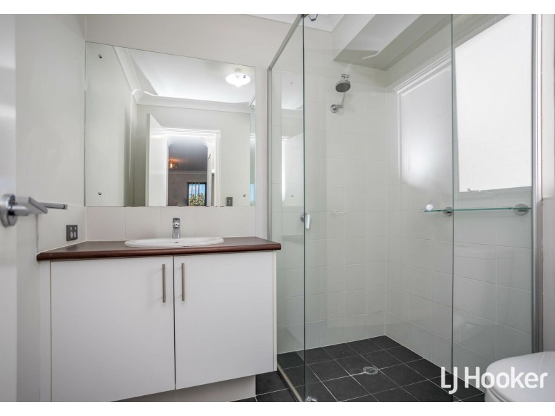 38 Cedar Way, Maddington WA 6109