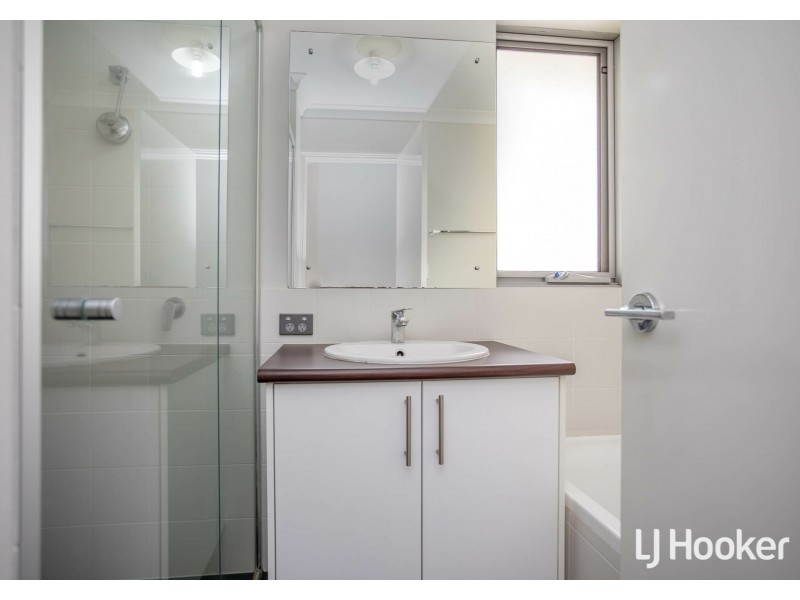 38 Cedar Way, Maddington WA 6109