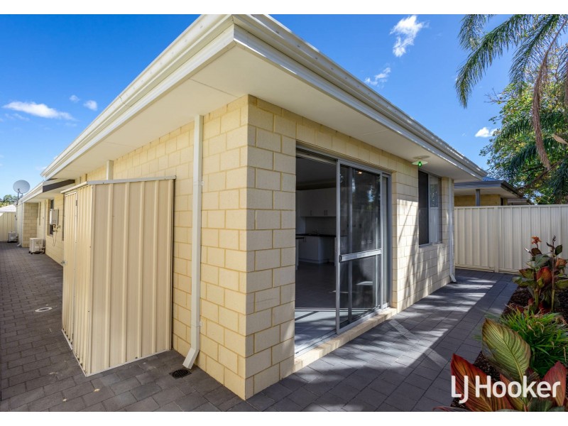 38 Cedar Way, Maddington WA 6109