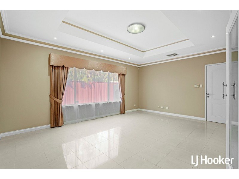 9 Zenith Street, Shelley WA 6148