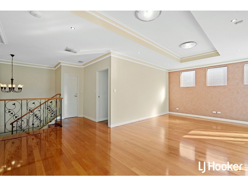 9 Zenith Street, Shelley WA 6148