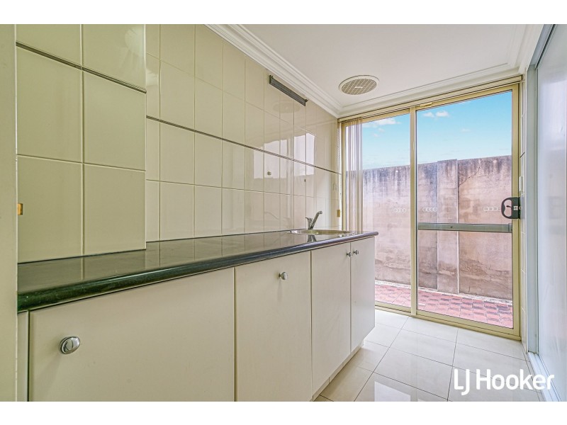 9 Zenith Street, Shelley WA 6148