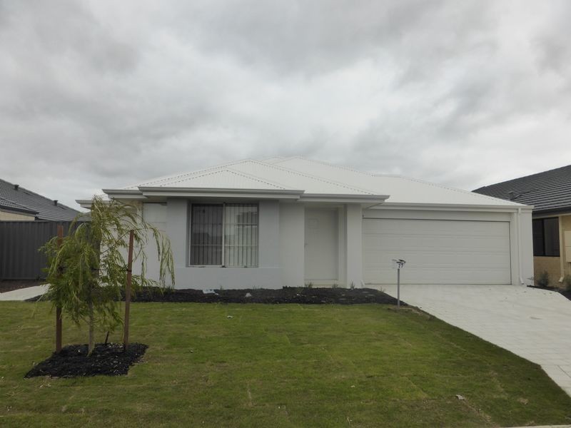 27 Elderflower Street, Banjup WA 6164