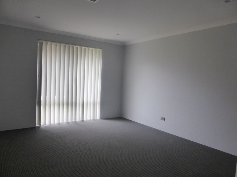 27 Elderflower Street, Banjup WA 6164