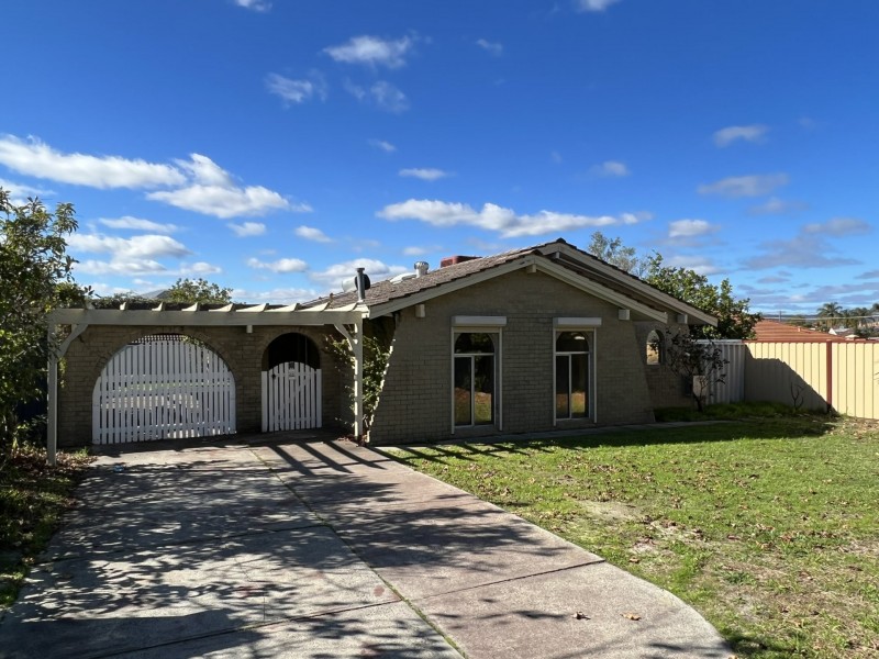 13 Limbee Glade, Huntingdale WA 6110