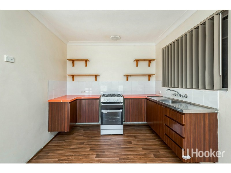 9a Conifer Street, Maddington WA 6109