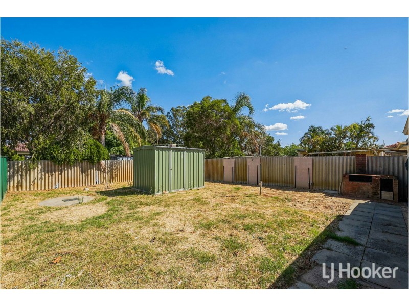 9a Conifer Street, Maddington WA 6109