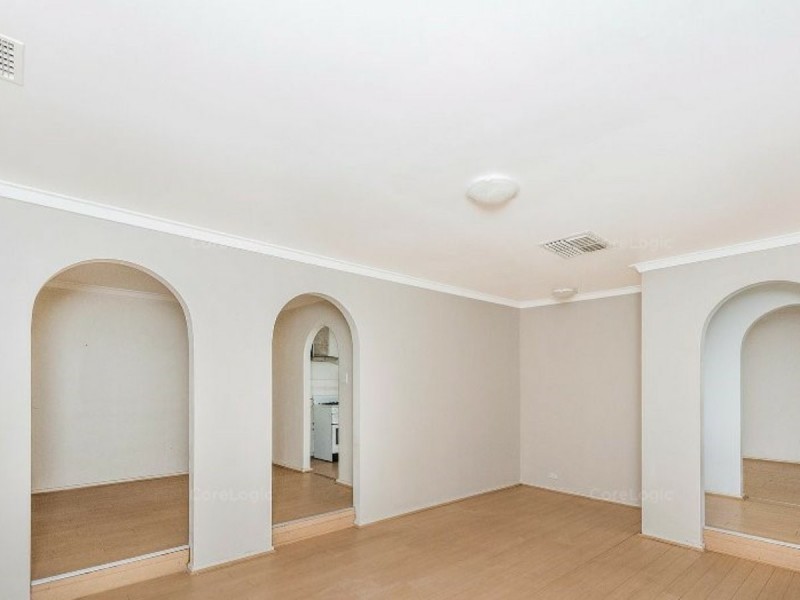 11 Cortis Way, Langford WA 6147