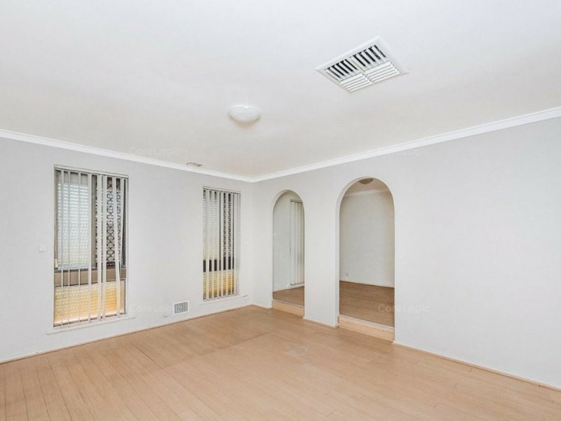 11 Cortis Way, Langford WA 6147
