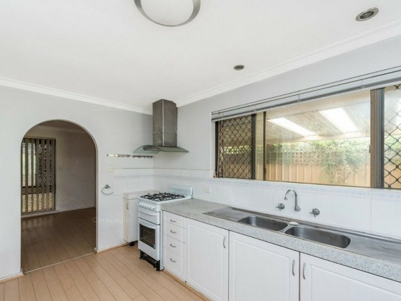 11 Cortis Way, Langford WA 6147