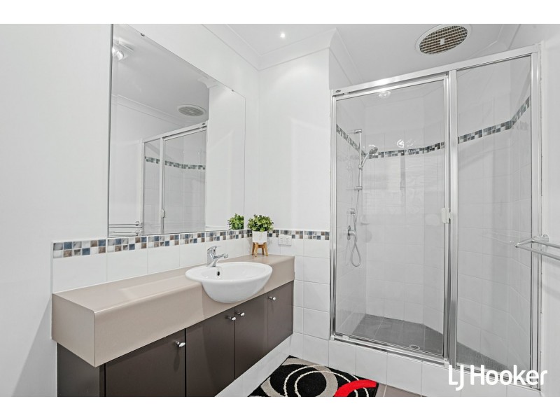 57 Towncentre Drive, Thornlie WA 6108