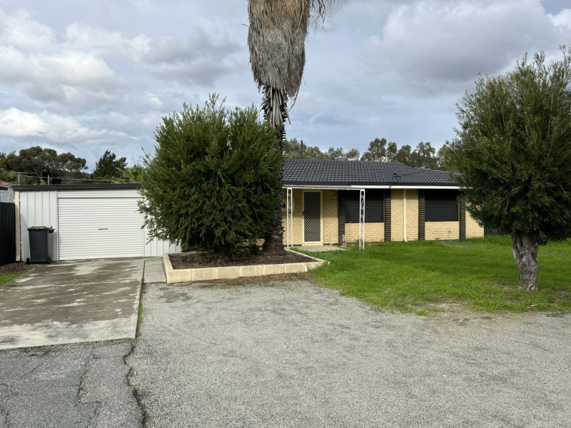 10 Pigott Road, Armadale WA 6112