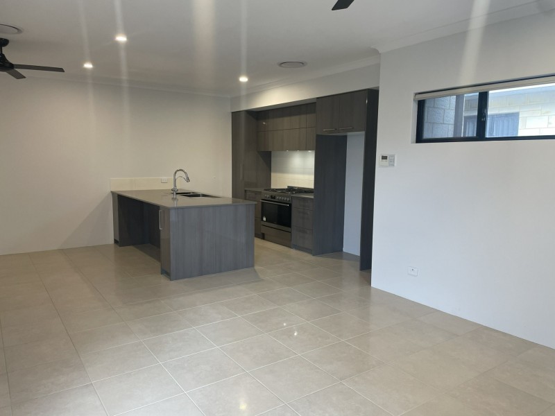 23 MINETTE ROAD, Piara Waters WA 6112