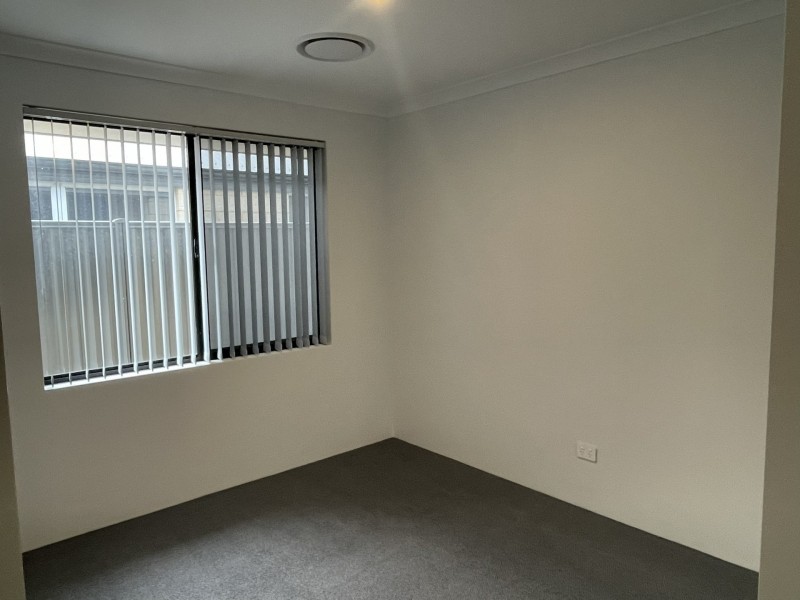 23 MINETTE ROAD, Piara Waters WA 6112