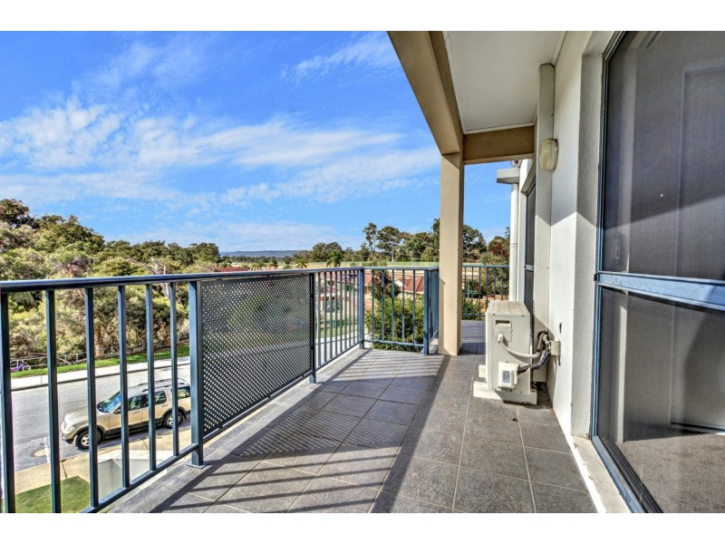 10/17 Southdown Place, Thornlie WA 6108