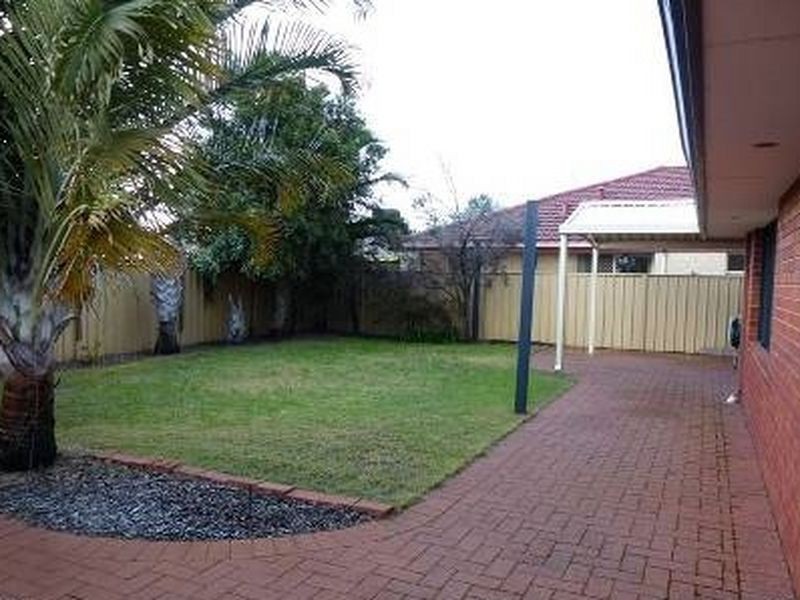 11 Caspian Terrace, Canning Vale WA 6155
