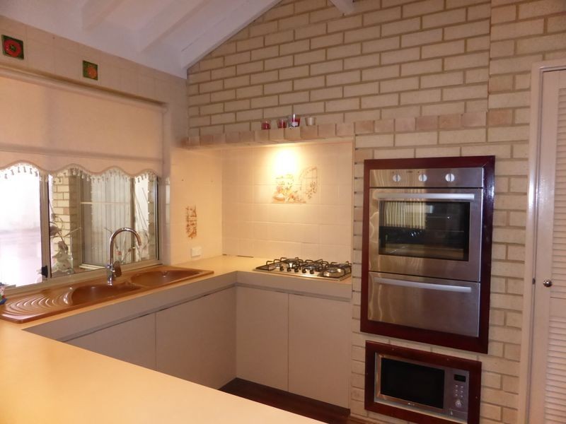 20 Redgum Court, Thornlie WA 6108