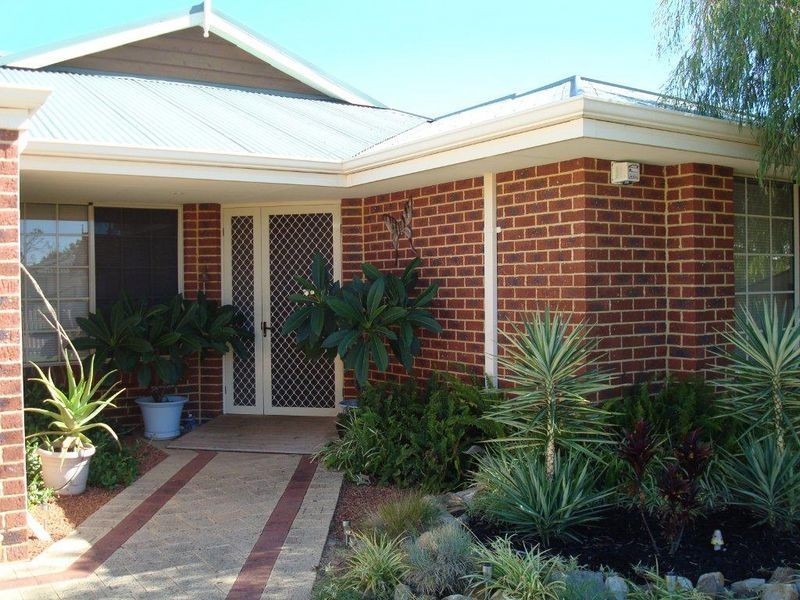 9 Aruba Court, Southern River WA 6110