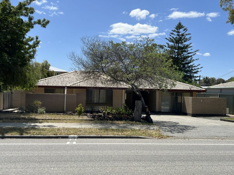 51 Hume Road, Thornlie WA 6108