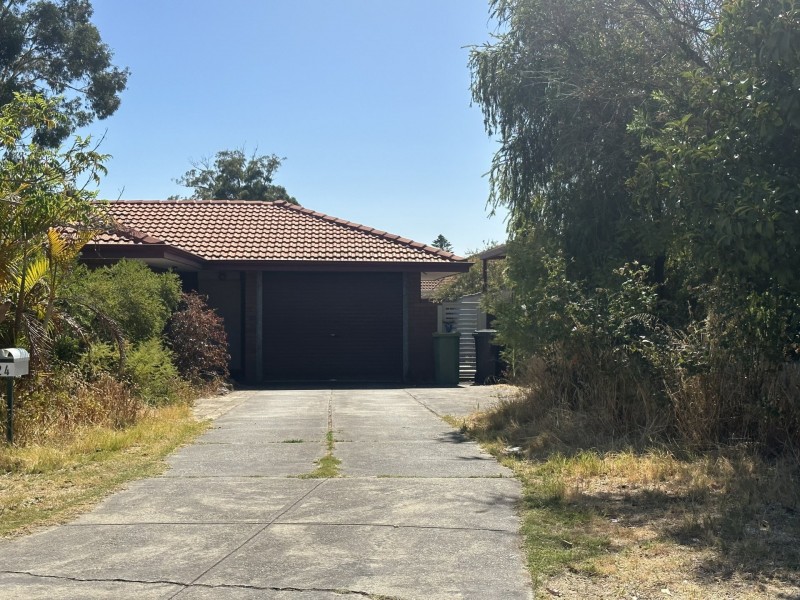 24 Griffith Way, Thornlie WA 6108