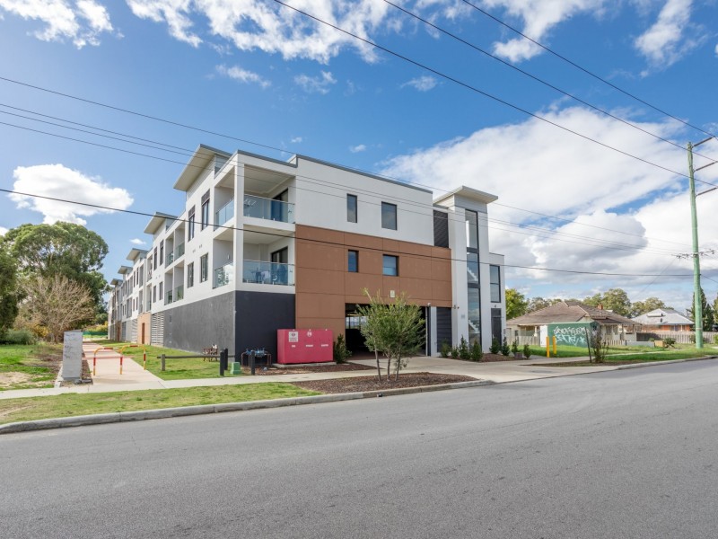 205/348 Railway Parade, Beckenham WA 6107