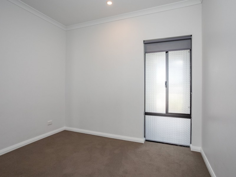 205/348 Railway Parade, Beckenham WA 6107