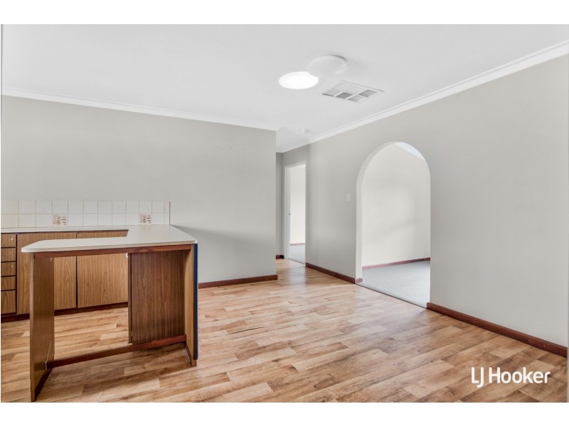 25B Carissa Way, Forrestfield WA 6058