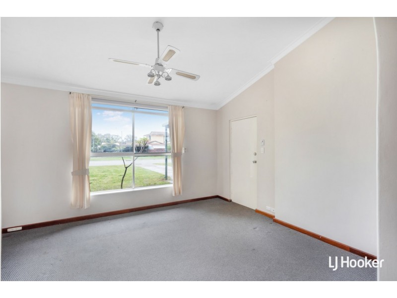 25B Carissa Way, Forrestfield WA 6058