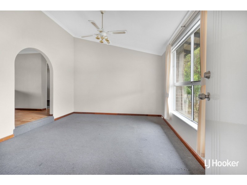 25B Carissa Way, Forrestfield WA 6058