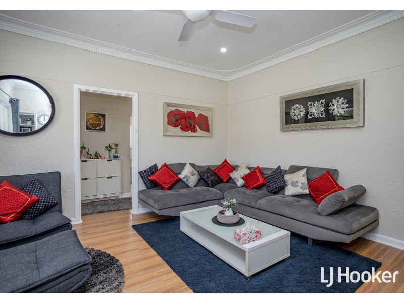 6 Bernice Way, Thornlie WA 6108