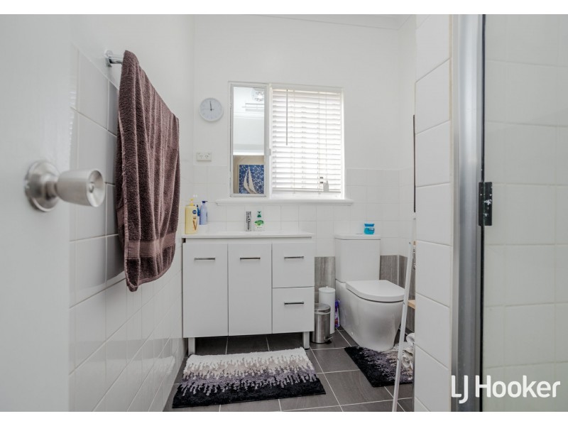 6 Bernice Way, Thornlie WA 6108