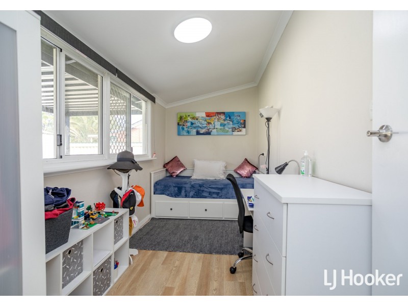 6 Bernice Way, Thornlie WA 6108