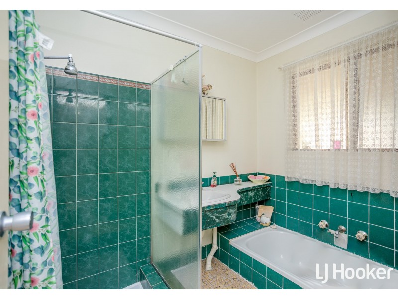 8 Rosekelly Road, Gosnells WA 6110