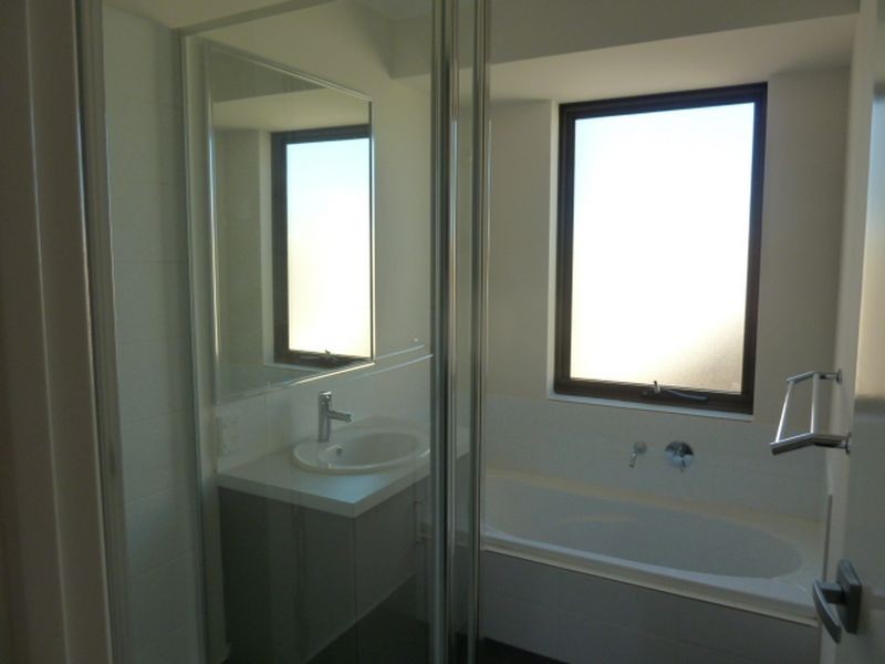 4/46 Panozza Circle, Maddington WA 6109