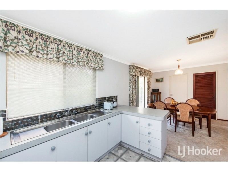 20B Elvington Way, Thornlie WA 6108