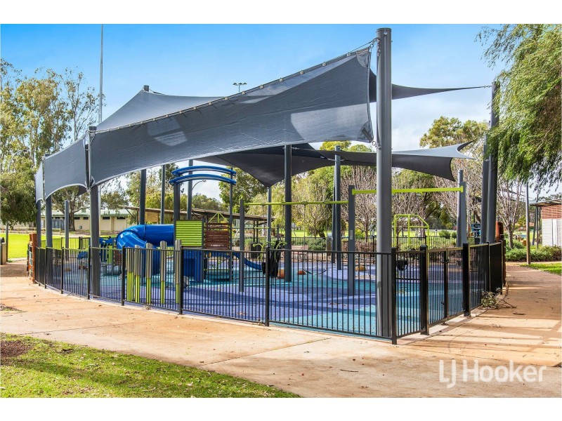 20B Elvington Way, Thornlie WA 6108