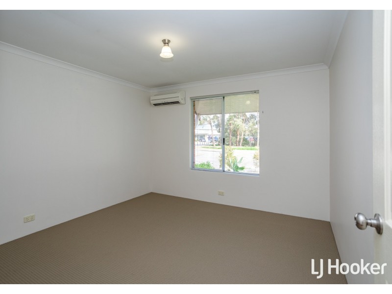 57 Aurora Drive, Atwell WA 6164