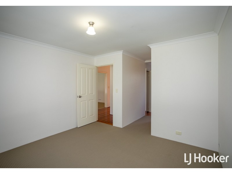 57 Aurora Drive, Atwell WA 6164