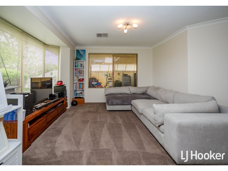 14 Majestic Court, Thornlie WA 6108