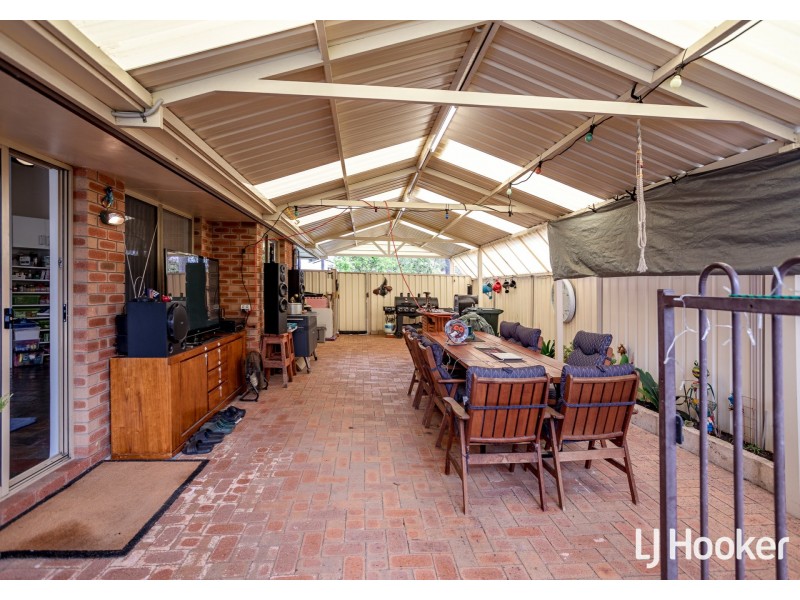 14 Majestic Court, Thornlie WA 6108