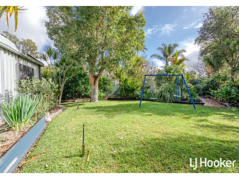 3 Ningaloo Way, Thornlie WA 6108