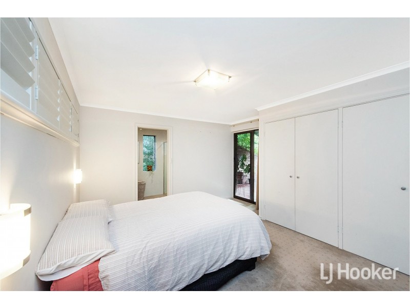14 Grenadier Drive, Thornlie WA 6108
